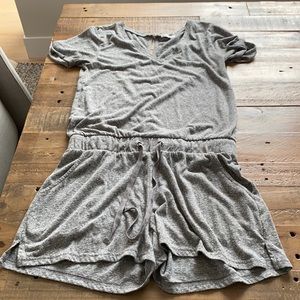 Z supply gray short romper